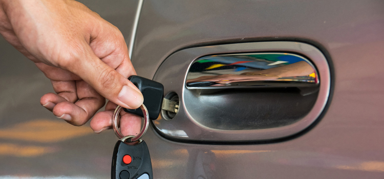 Car door lock repair in South Monrovia Island