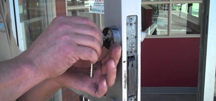 commercial door lock repair South Monrovia Island